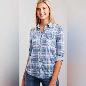 Blue and Pink Fitted Soft Plaid Button-Up Shirt Flannel